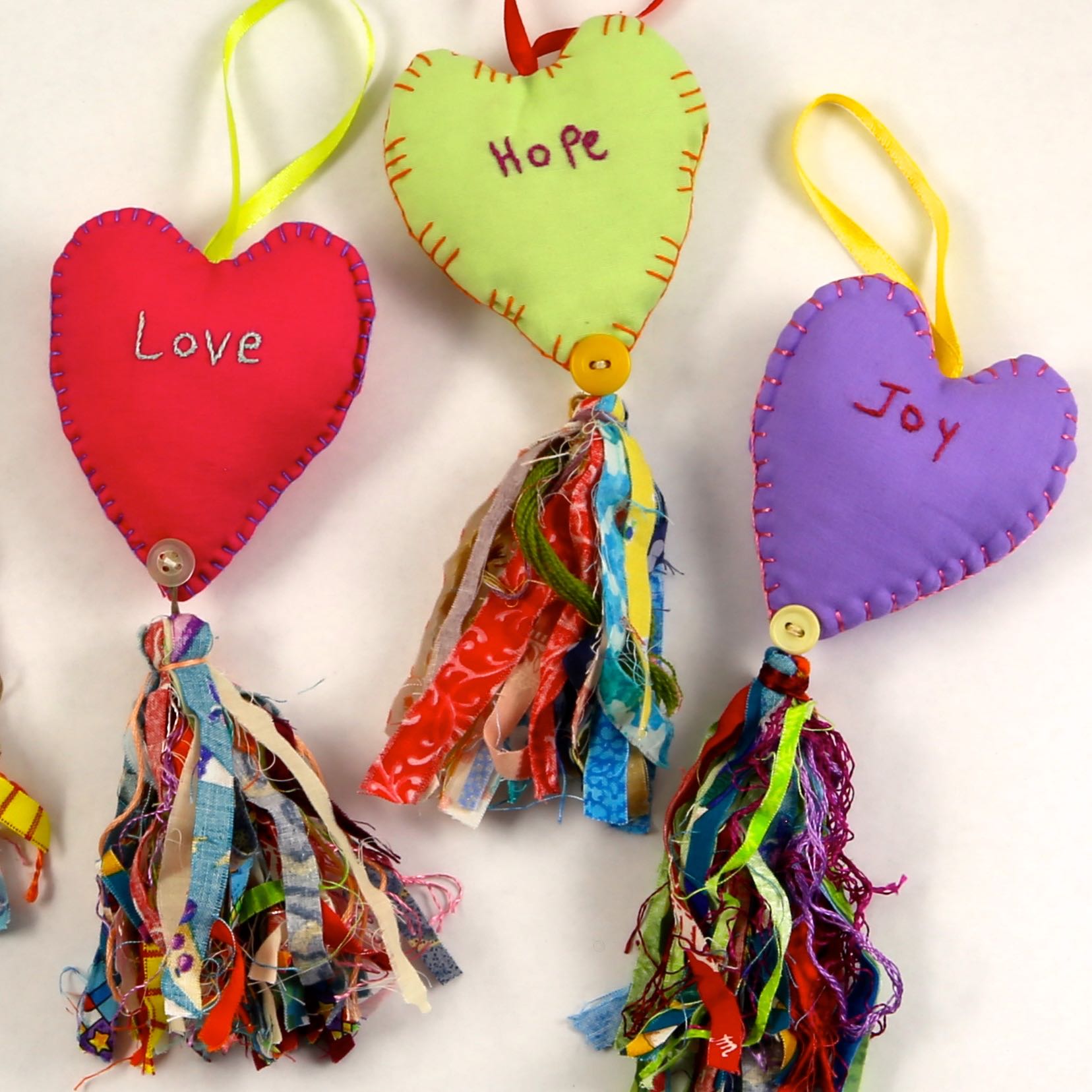 Tassel Heart Set
